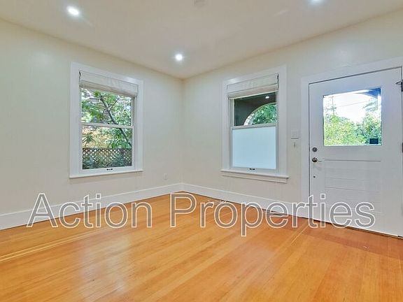 2nd image of 315 Melville Ave