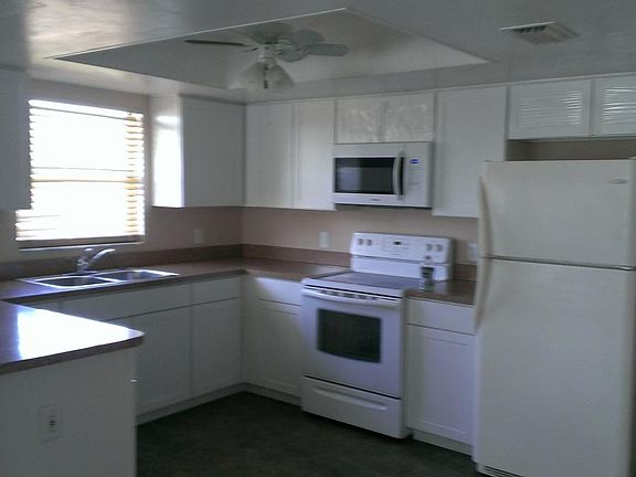 KITCHEN before tile/sink upgrades