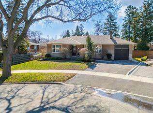 6 Prentice Ct, Toronto, ON M9P 1N2