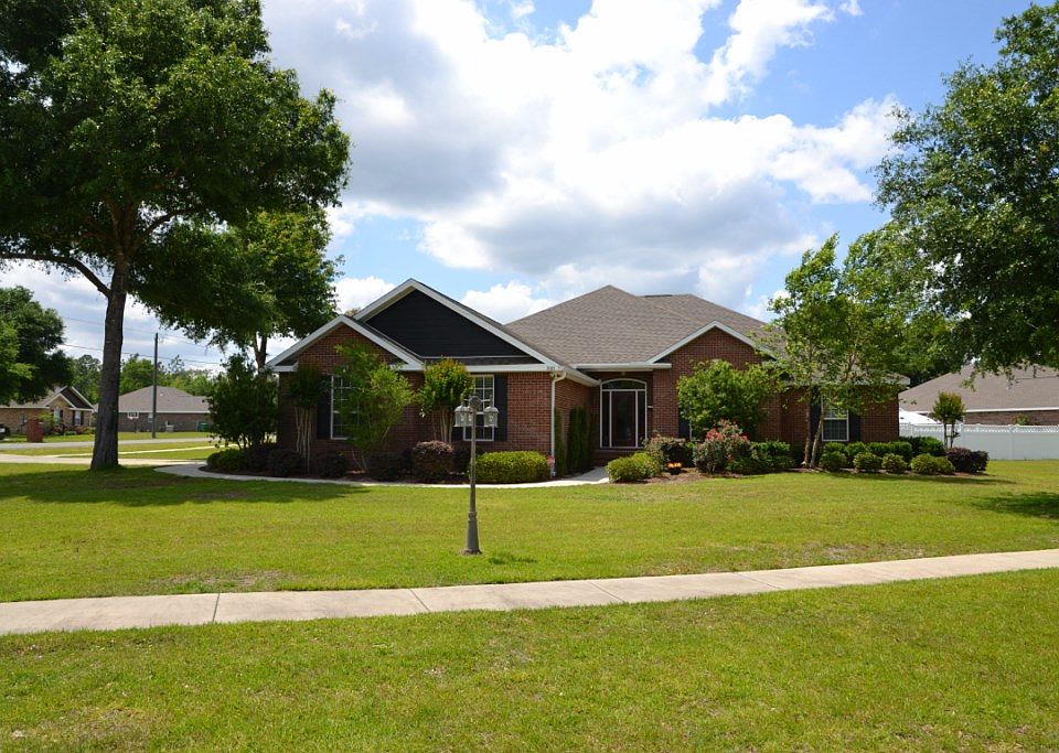 3085 Astro Drive, Crestview