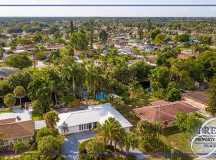 2000 45th St SW, Naples, FL 34116