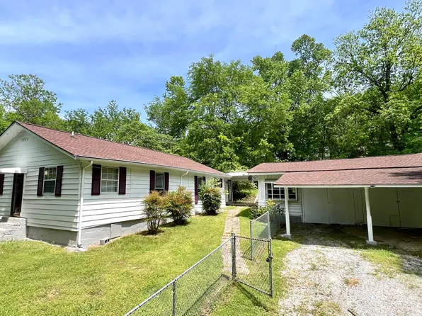 742 Indian Springs Rd, Ringgold, GA 30736