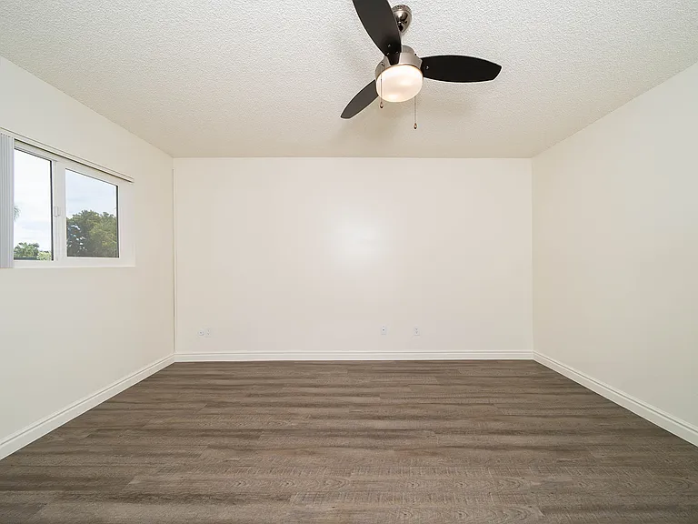1145 Meadowlake Dr #50-06 — Photo 12