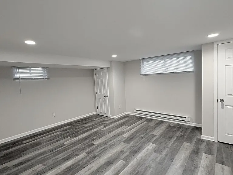 Gorgeous Renovated Private Home in Drexel Hill, PA — Photo 3