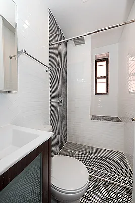 Rented by Bold New York | media 14