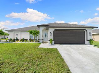 130 NE 11th Ln, Cape Coral, FL 33909
