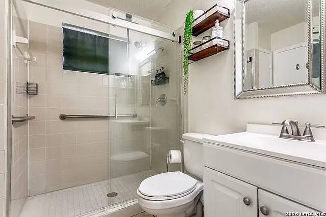 6857 Betty Levy — Photo 13