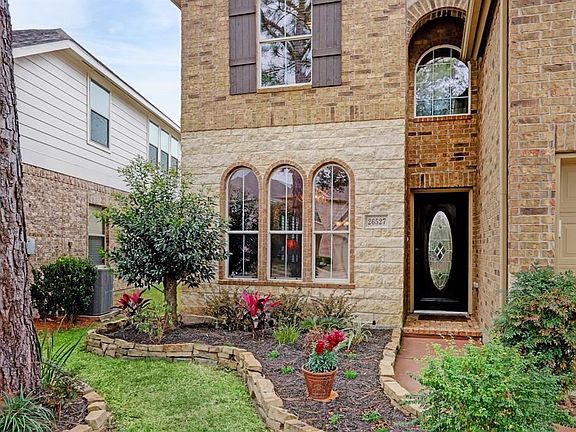 3rd image of 26527 Forest Pine Ln