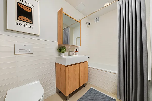 Rented by Nooklyn NYC LLC | media 48