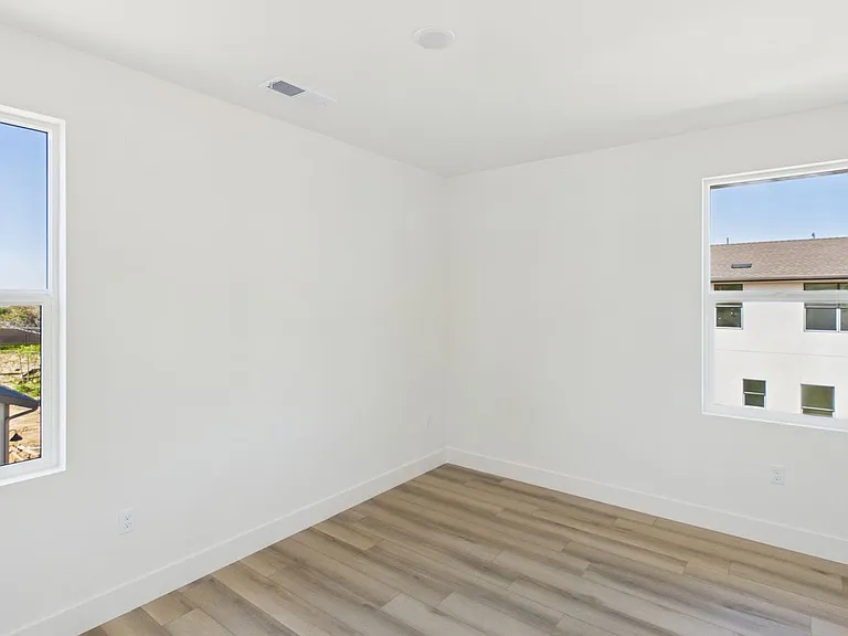 709 Passion Ct #1 — Photo 35