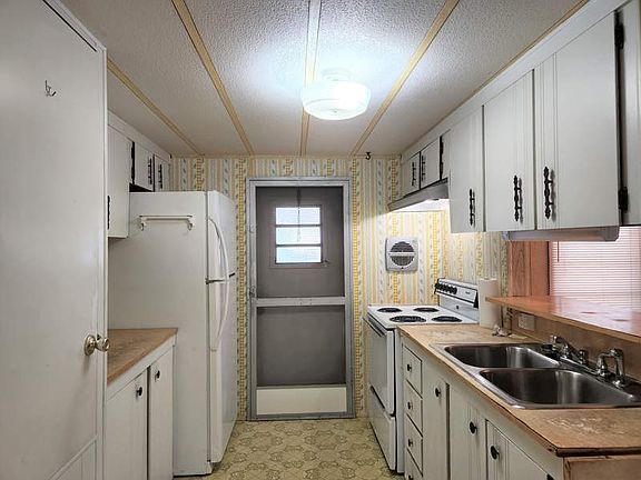 3rd image of 5200 28th St N Lot 347