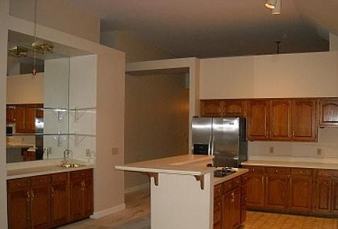 Kitchen and Wet Bar