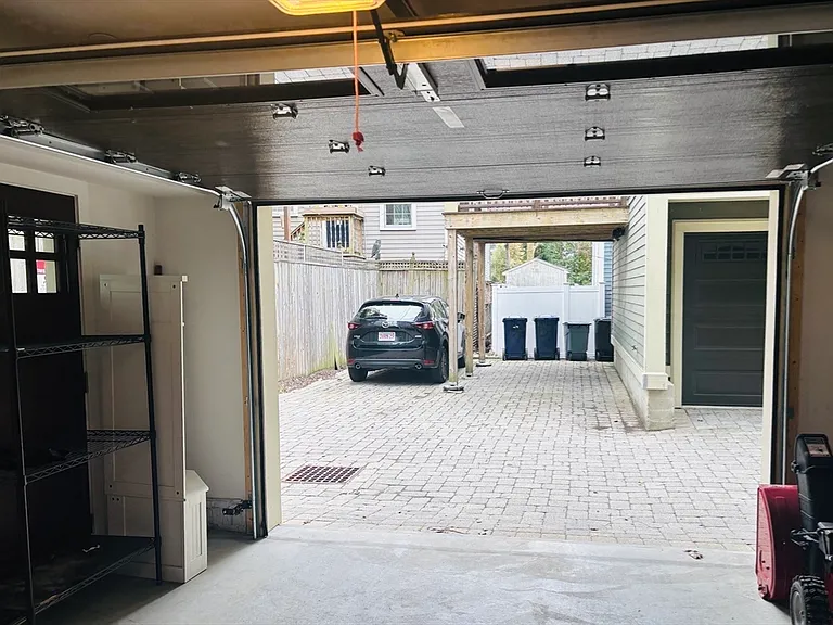 10 Spring Garden St #3 — Photo 14