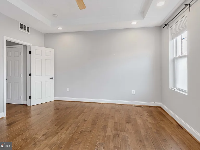 1525 S 19th St — Photo 27