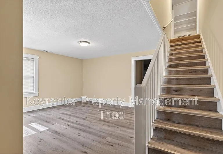 506 Rocky Knoll Rd — Photo 28