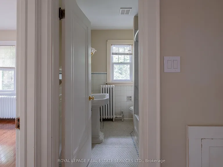 56 Ridley Blvd — Photo 25