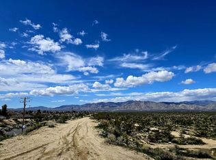 26000 E Ave W #11, Llano, CA 93544