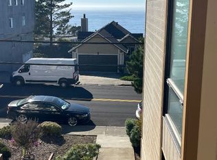 541 Monterey Rd #6, Pacifica, CA 94044