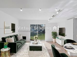 14040 NE 3rd Ct APT 1, Miami, FL 33161