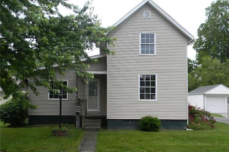 2nd image of 324 Allen Ave
