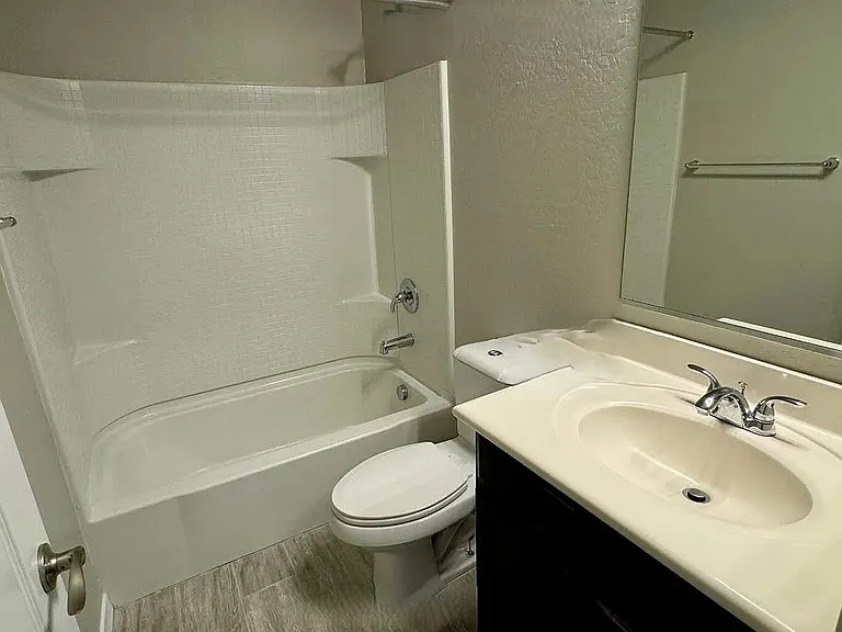 1433 E Lovebird Ln — Photo 6