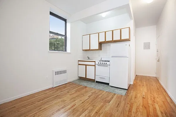 Rented by REAL New York | media 12
