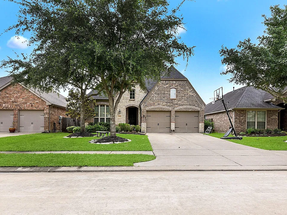 2911 Helding Park Ct