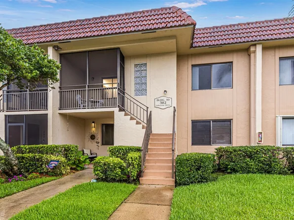 382 Lakeview Drive #203, Weston, FL 33326