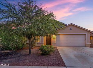 8289 S Bainbridge Rd, Tucson, AZ 85747