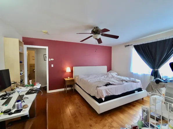 475 Teal Plaza image 4 of 29