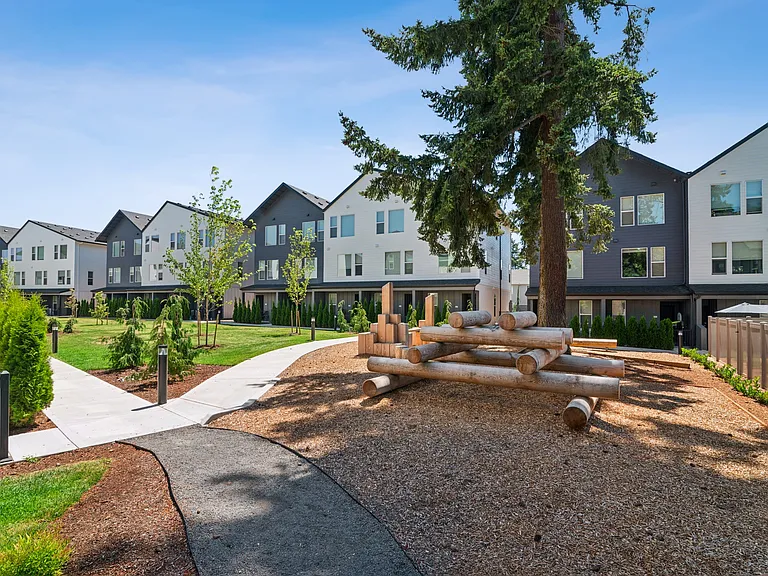 Fir Grove Townhomes — Photo 25