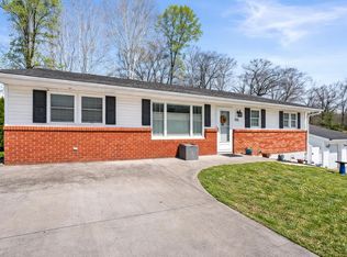 932 Mary Sue Dr, Flatwoods, KY 41139