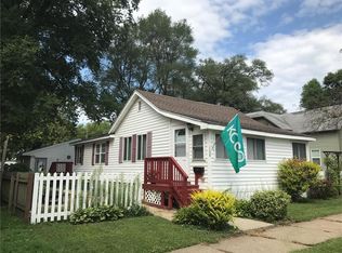 1126 8th St NW, Cedar Rapids, IA 52405