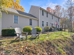 20 Mohegan Lane, Hebron, CT 06231