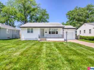 1437 N Grant St, Fremont, NE 68025