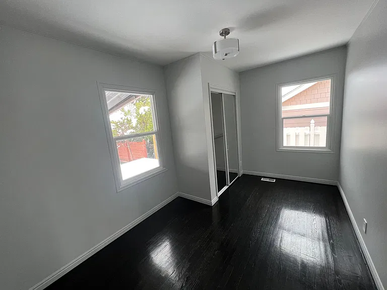 1548 E Roosevelt Ave — Photo 7