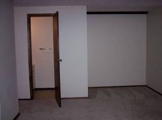 18 Oxford Ct, Pittsburgh, PA