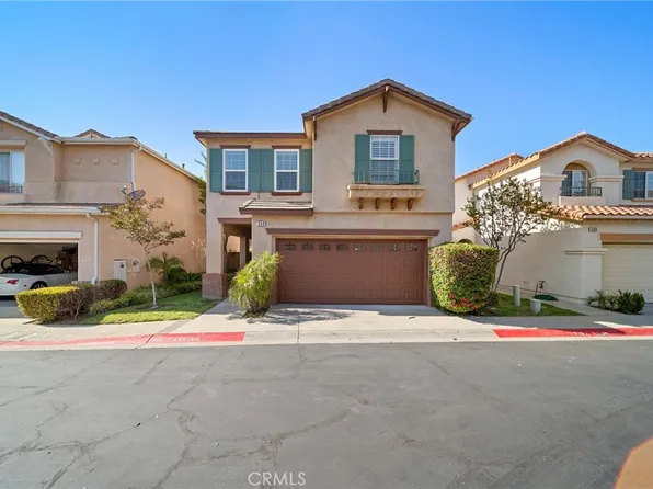 594 Yarrow Dr, Simi Valley, CA 93065