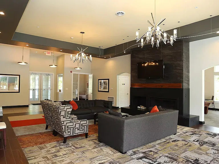 The Kensington at Halfmoon — Photo 16