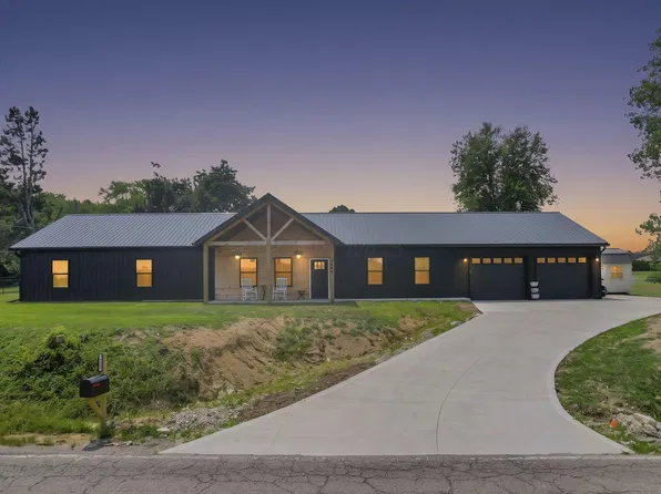 2694 Lees Rd, Newark, OH 43056