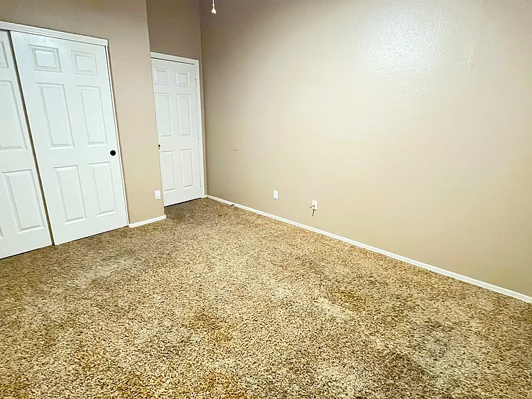 Bedroom #1