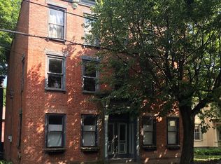 13 S Washington St, Athens, NY 12015