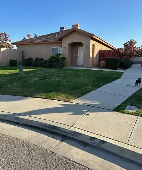 513 Yellow Meadow Ct #A — Photo 2