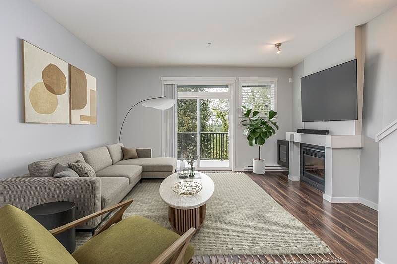 1st image of 13819 232nd St #128