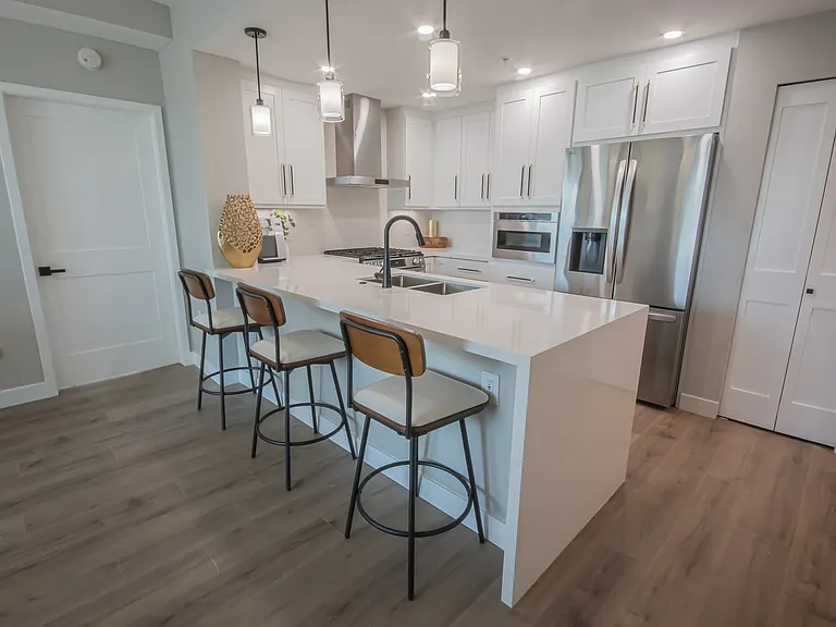 300 W Beech St #2202 — Photo 11