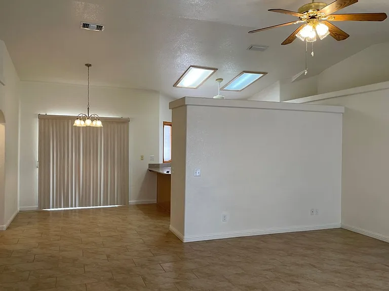 3610 Breakwater Dr — Photo 11
