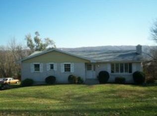 144 Ridge Rd, Phillipsburg, NJ 08865