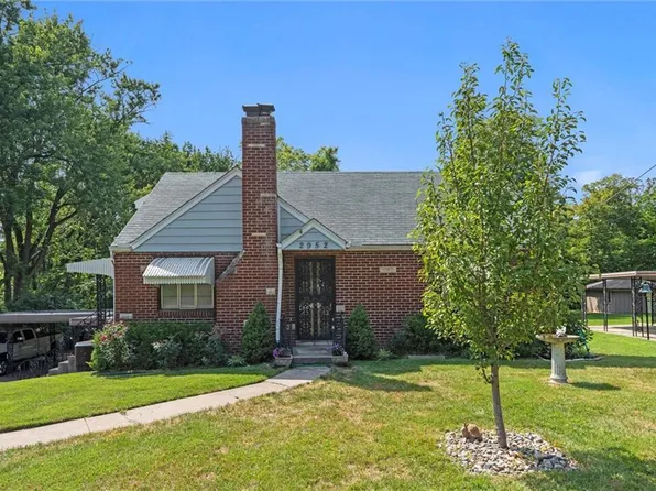 2952 N 70th Ter, Kansas City, KS 66109