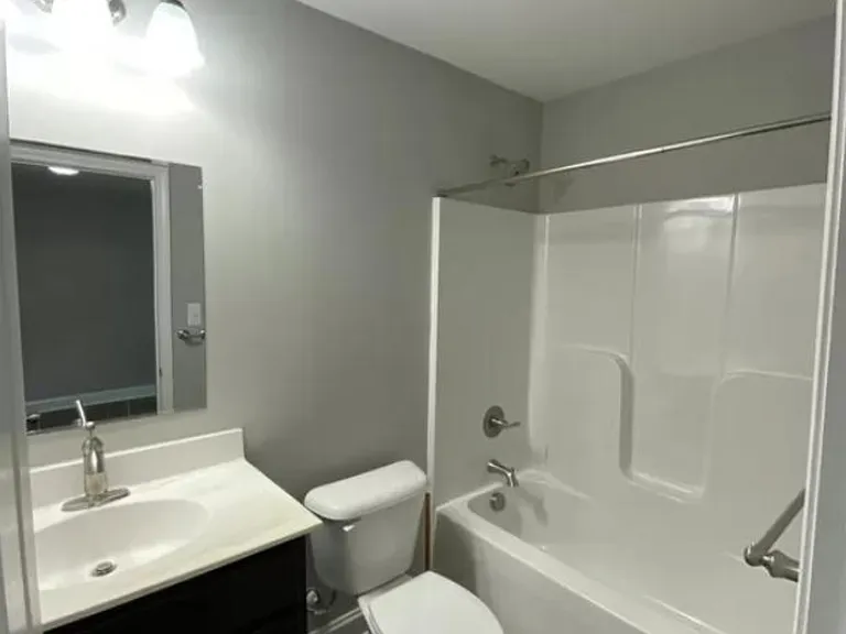 8 N Sterling St #B — Photo 15