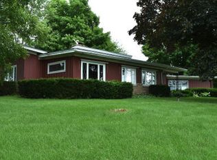 W254S7960 Hi Lo Dr, Mukwonago, WI 53149